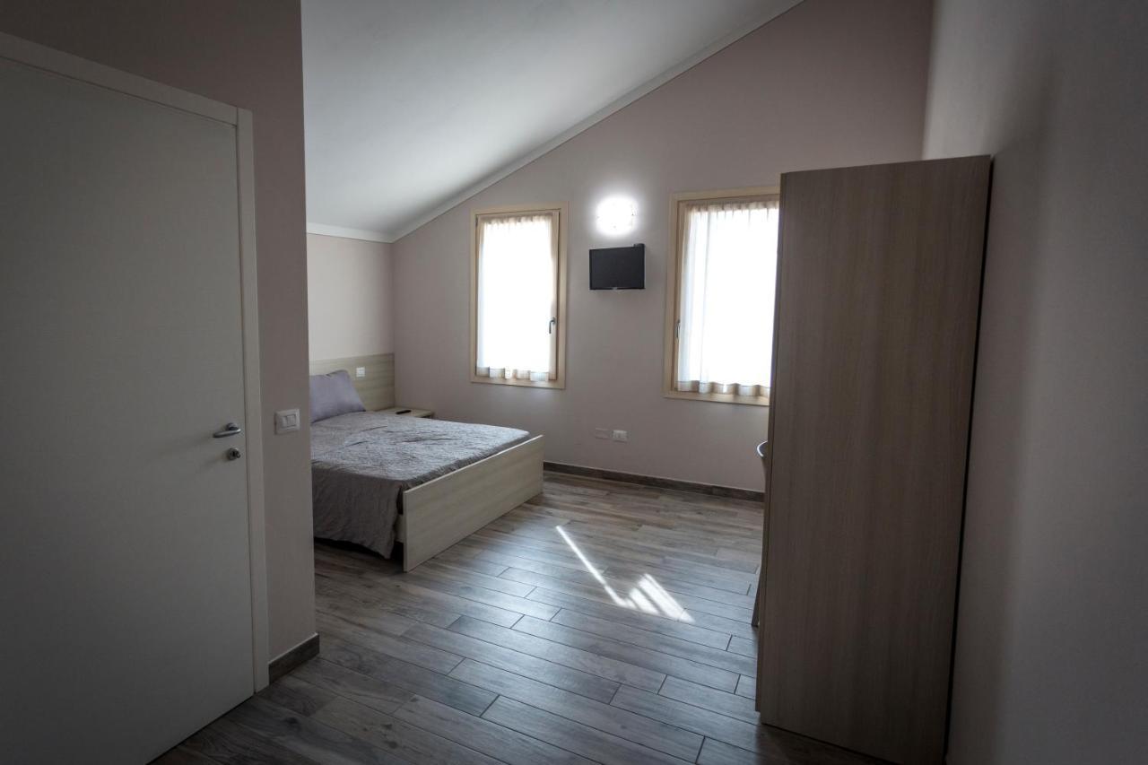 Agriturismo Corte Casello Gazoldo degli Ippoliti ภายนอก รูปภาพ
