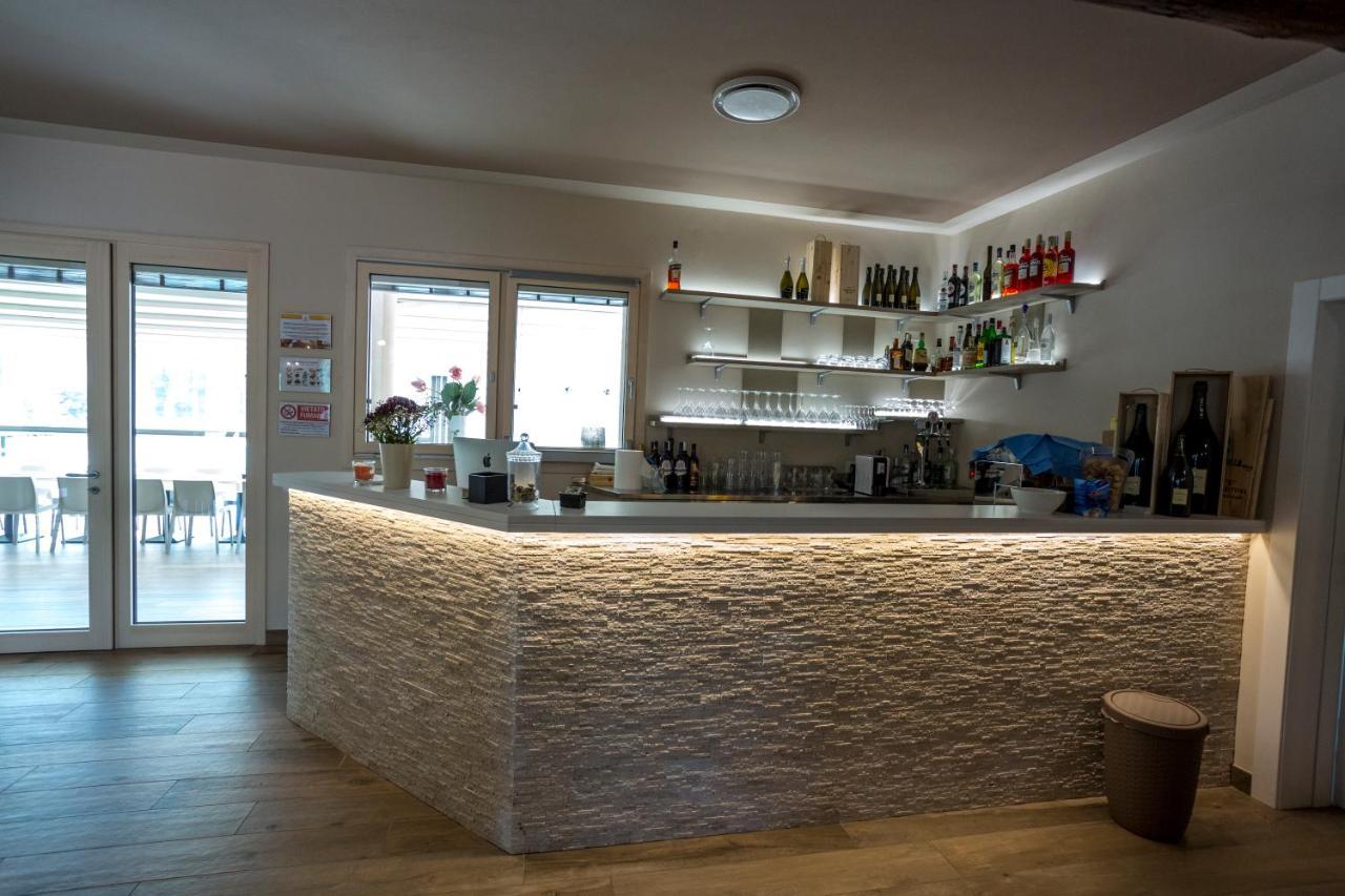Agriturismo Corte Casello Gazoldo degli Ippoliti ภายนอก รูปภาพ