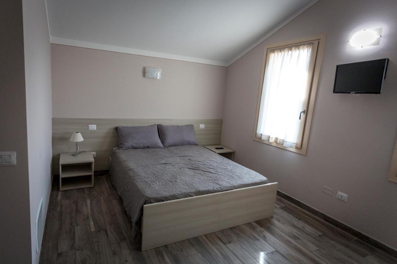Agriturismo Corte Casello Gazoldo degli Ippoliti ภายนอก รูปภาพ